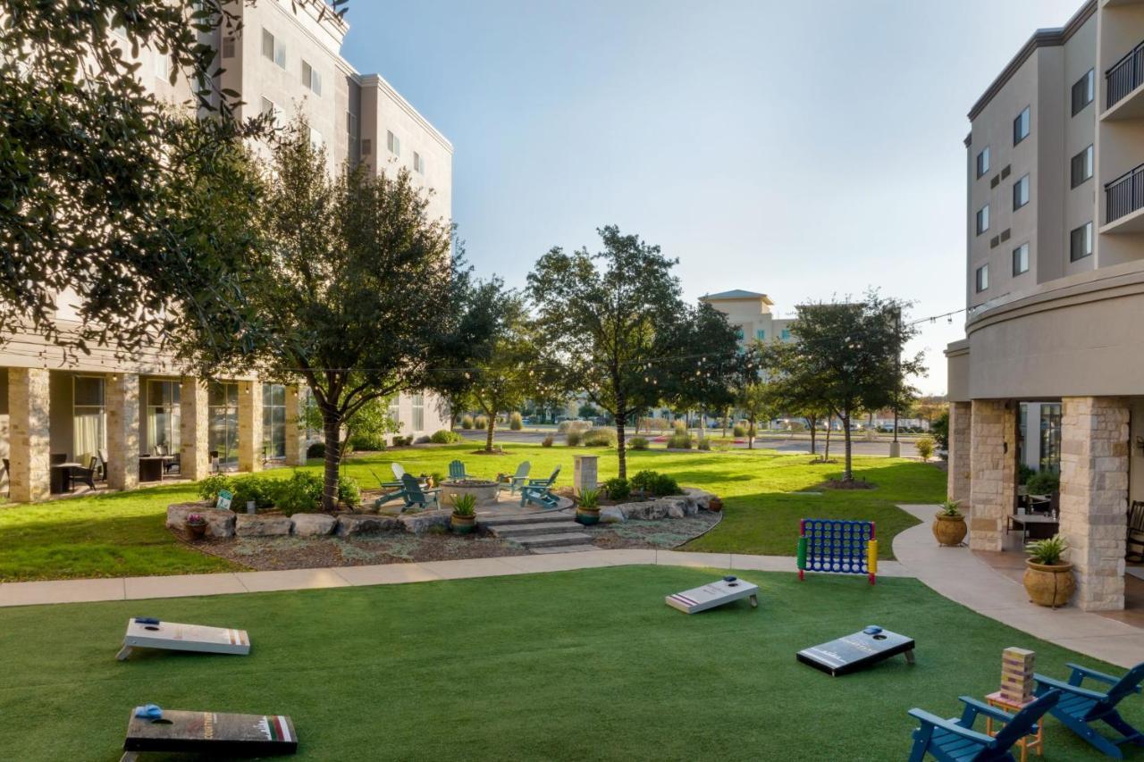 Residence Inn By Marriott San Antonio Six Flags At The Rim Exterior foto